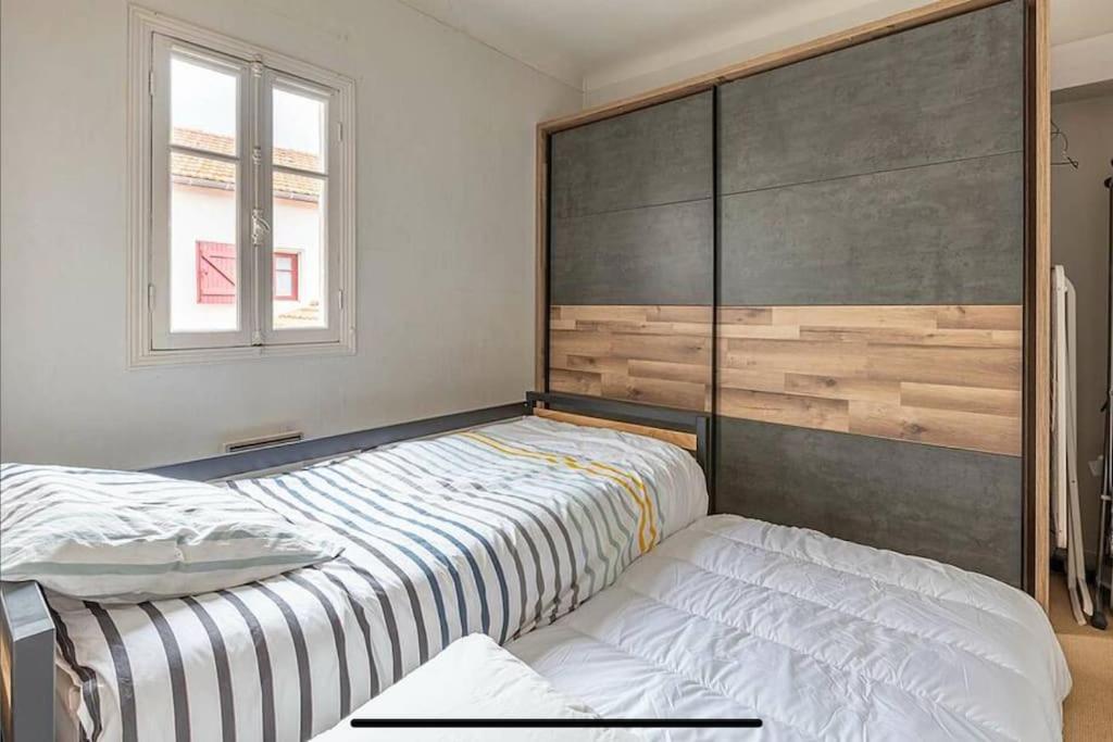 Exceptionnel 3 Pieces Art Deco En Dernier Etage Avec Garage Prive Centre Biarritz Apartman Kültér fotó